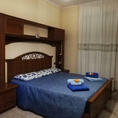 カルダーノ・アル・カンポGinger'S House Malpensaアパートメント エクステリア 写真